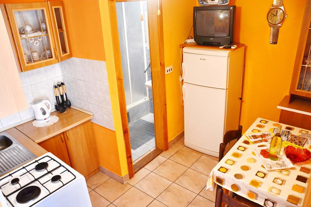 Apartments Sandra ヴィル エクステリア 写真